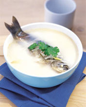 奶汁鯽魚湯